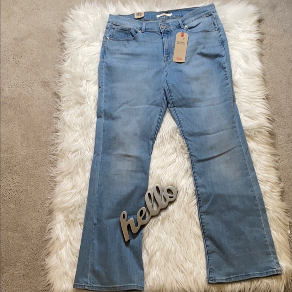 Levi’s Classic Bootcut, Mid Rise, 14 Med. W32 L32